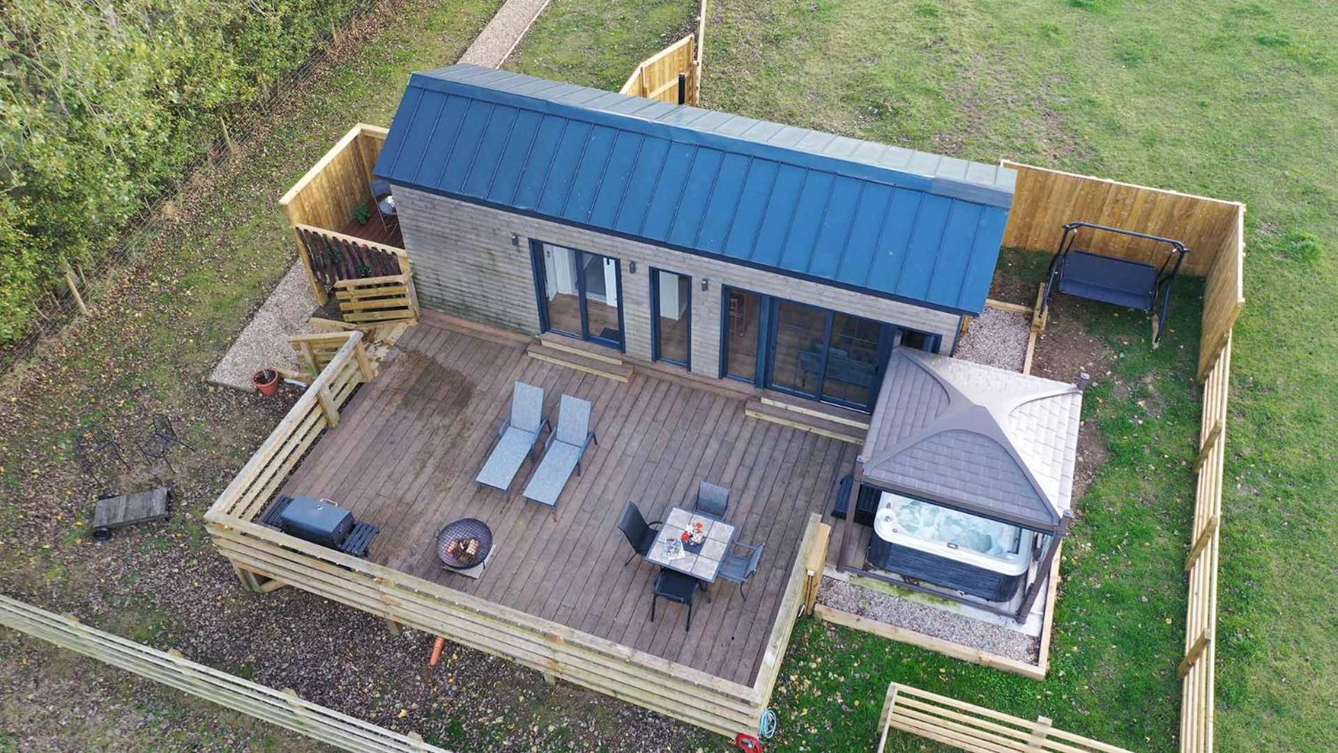 Burtree Country House, Tipi'S, Treehouse & Lodge & House Rooms With Hot Tubs In A Private Garden サースク エクステリア 写真